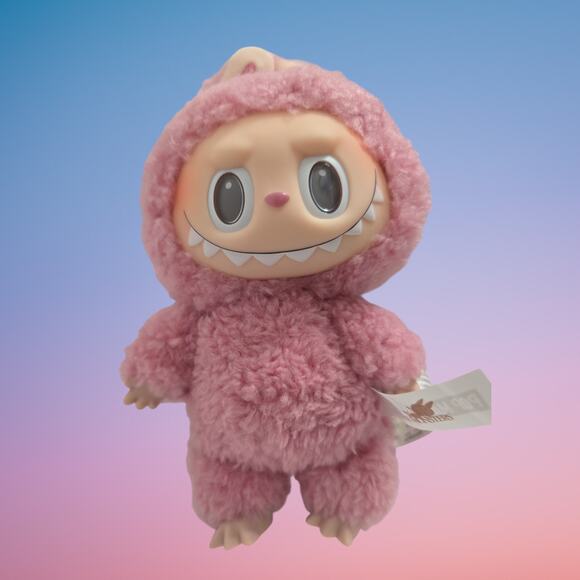 Pop Mart Macaron Lychee Berry Labubu - Authentic - Picture 2 of 3